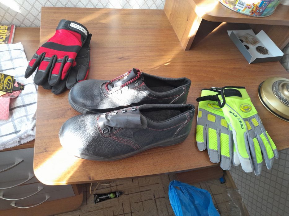 Смеситель душ.евую кабину