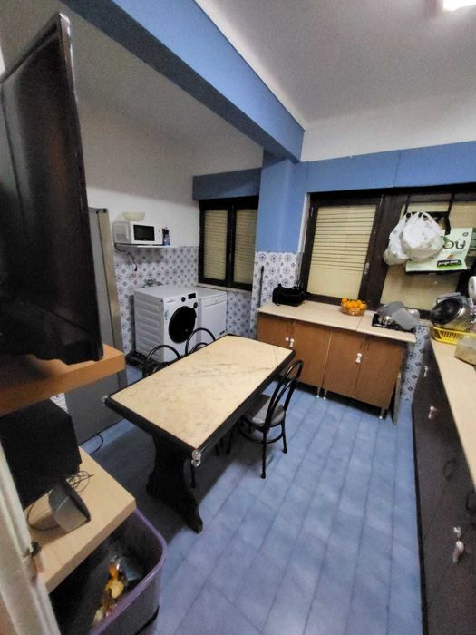 Quarto Grande para Individual, Casal ou Partilhado SEM CALÇÃO