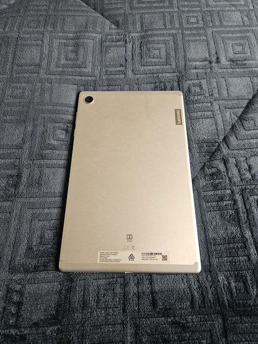 Tablet Lenovo Tab M10 TB-X306F c/ Docking Station