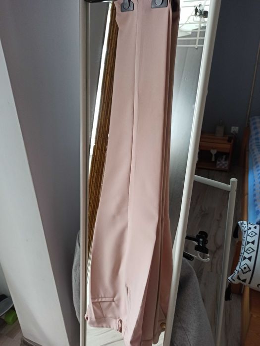 Spodnie pudrowy róż eleganckie na kant proste kobiece XS S m
