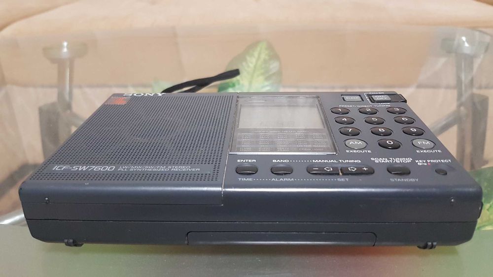Радиоприемник SONY ICF-SW 7600 made in Japan