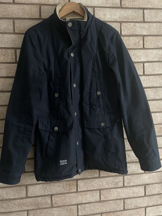 Чоловіча весняна куртка