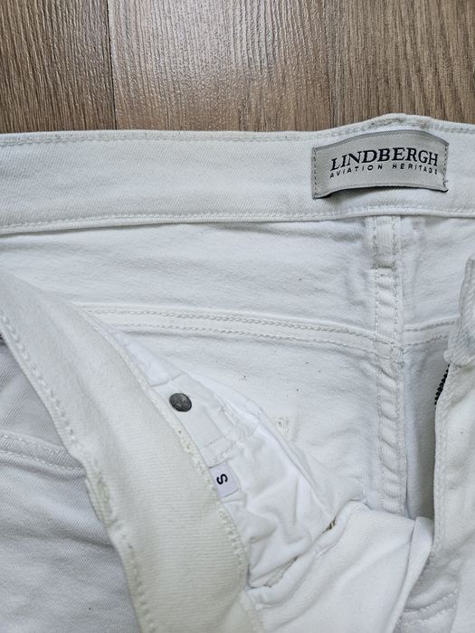 Чоловічі шорти REISS Pull&Bear Lindbergh 30-32 розмір 39-42 см