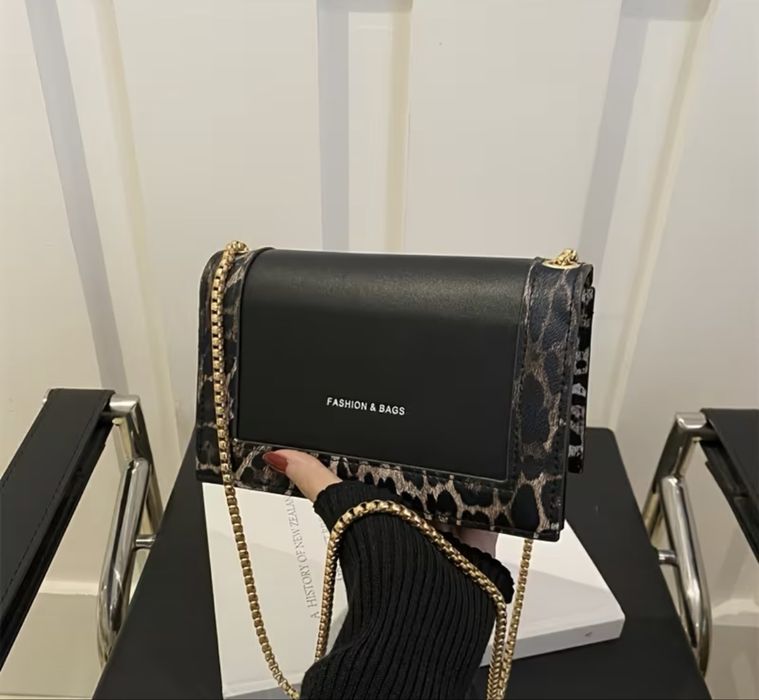 Шикарна жіноча сумка з леопардавим принтом