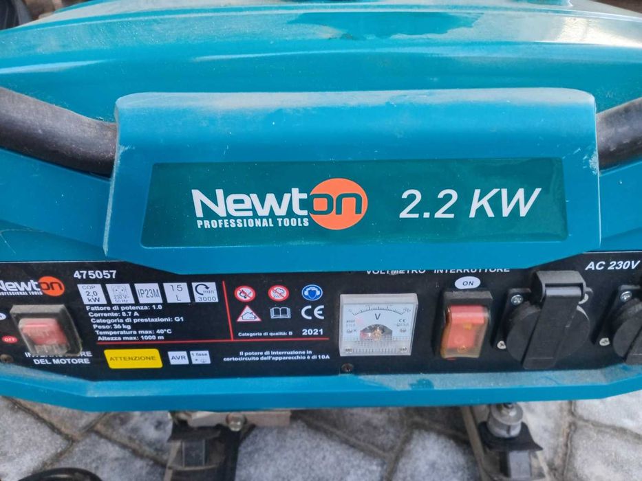 Генератор Newton 2,2 kw  бензиновий виробник Італія