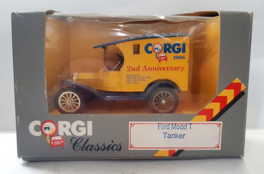 Corgi Toys Collectors Club edição limitada