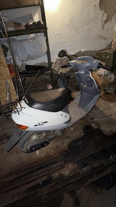 Honda Dio 27 — білий