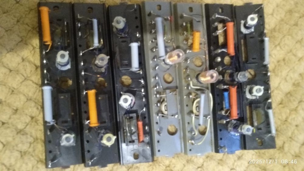 Прода конденсатор перемінной ємкості КПЕта планки до VEF 202