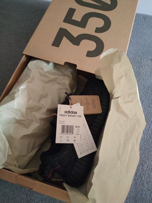 Adidas Yeezy boost 350 V1 pirate black