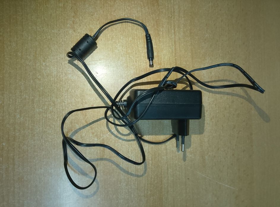Zasilacz impulsowy ładowarka 12V 500 mA