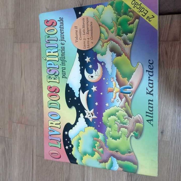 vendo livro o livro dos espíritos para infância e juventude