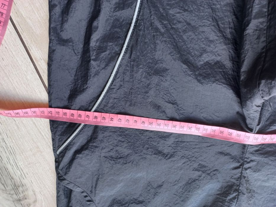 Młodzieżowe spodnie szerokie czarne rozmiar XS/S