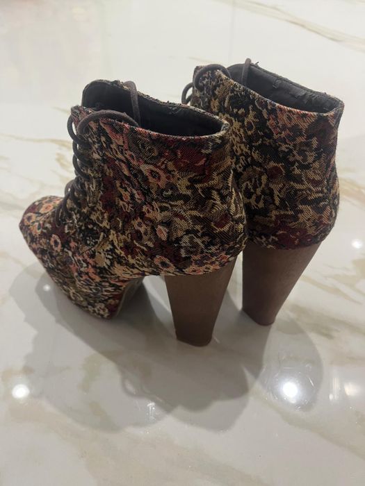 Botas compensadas