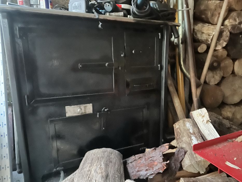 Fogao de lenha em estafo razoavel