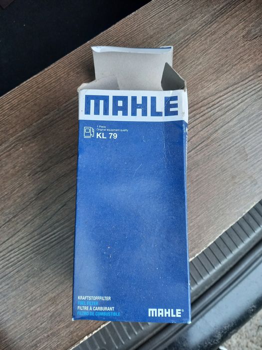 Golf 4 1.6 Гольф 4 1.6 1.4 паливний фільтр MAHLE.Новий