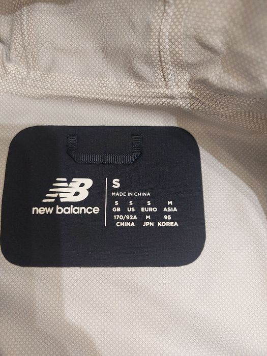 Kurtka New Balance. Nowa bez metki