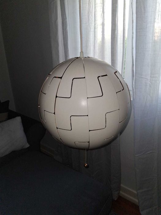 Candeeiro teto IKEA quarto ou sala