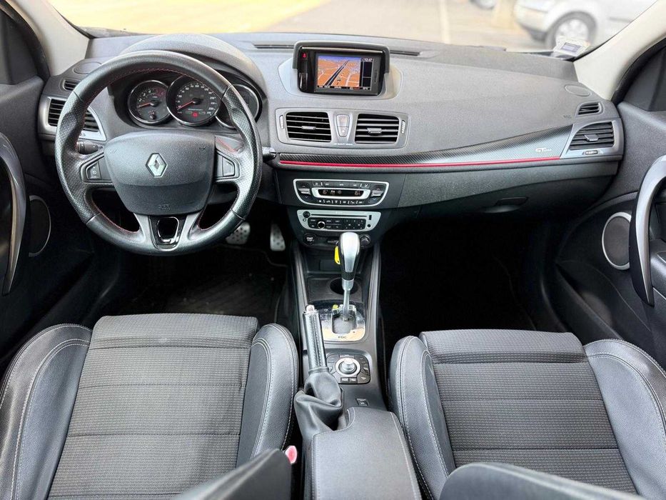 RENAULT MEGANE GT LINE