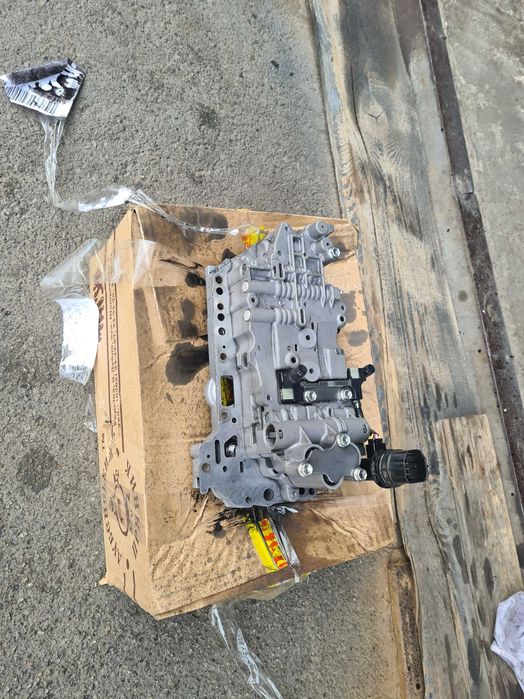 Гидроблок блок клапанов солиноиды u660 Камри рав4 лексус rx es оригинал