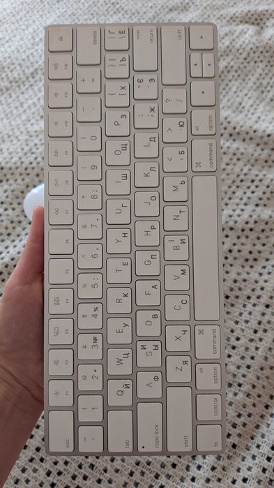 Клавіатура + мишка apple 2022 року