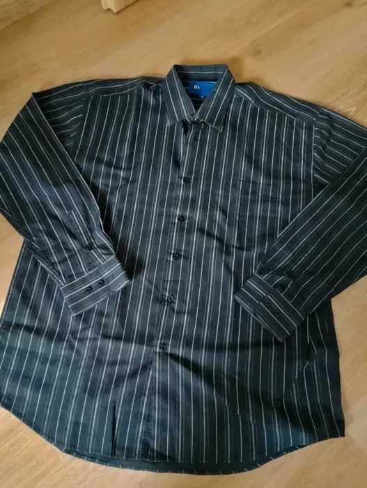 Czarna męska koszula rozmiar 42/43 BYGEN