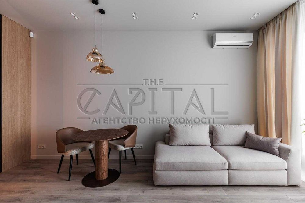 Apartment in Kyiv - View 2