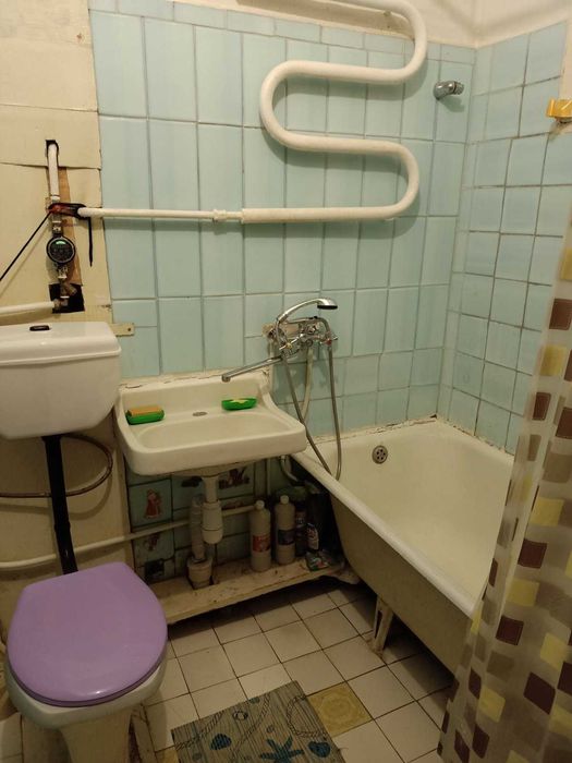 Продаж 2- ох кімнатної квартири в центрі міста