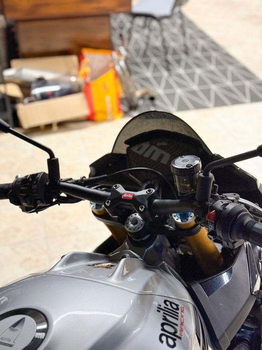 Aprilia Tuono 1100 V4 Factory