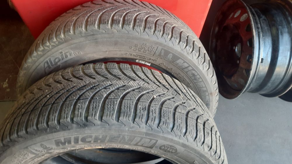 Резина Mishelin 205 55 16 зима
