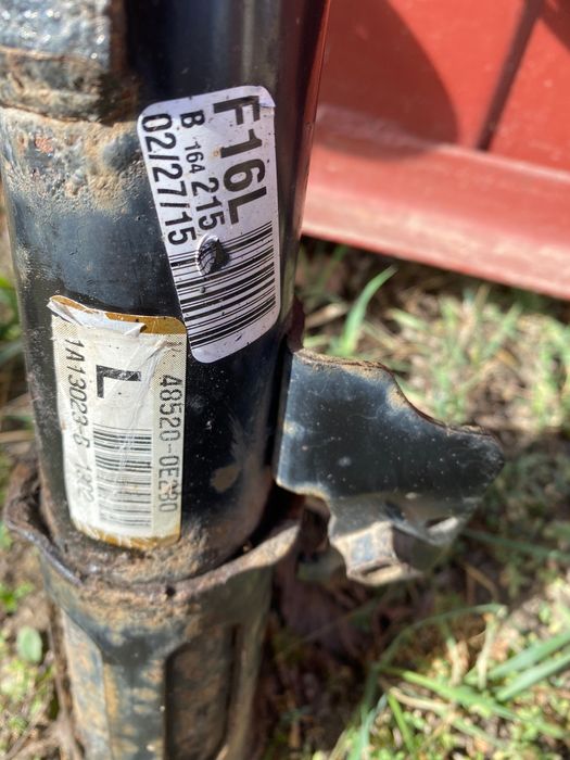 Продам оригінальні амортизатори Lexus RX 350,лексус рх 350 2008-2015