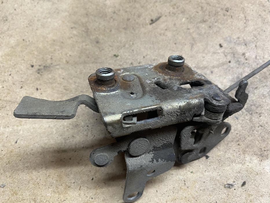 Задний правый внутренний замок механизм с тягами ВАЗ 2109