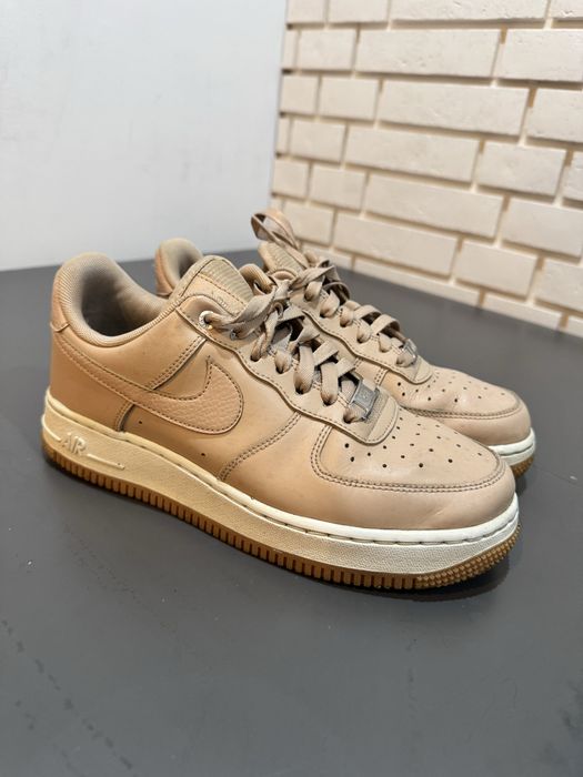 Nike air force beżowe