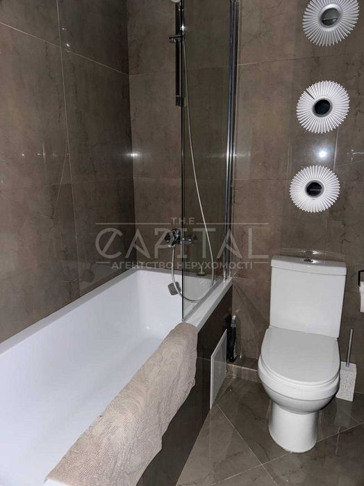 Оренда стильної квартири печерський район автономність центр укриття