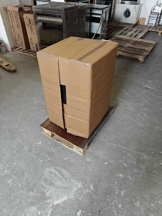 MINI FRIDGE CANDY CNOQ2S58EX OUTLET