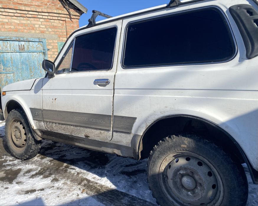 Продам Ниву  Ваз 2121