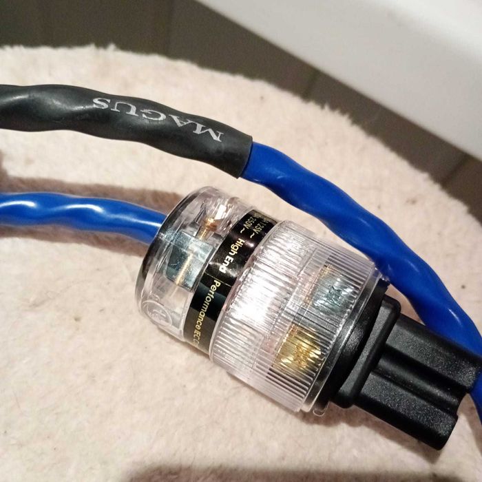 Дешево!Nordost Magus,Digital cable Kimber Kable DV-75 та інше