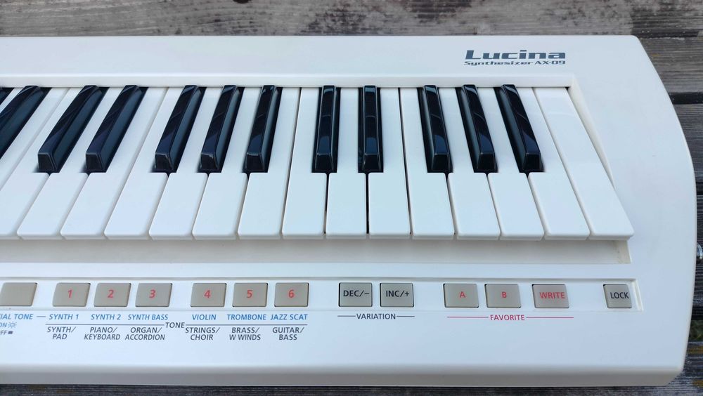 鍵盤楽器 Roland Ax-09 Roland - Lucina AX-09 | Synthesizer