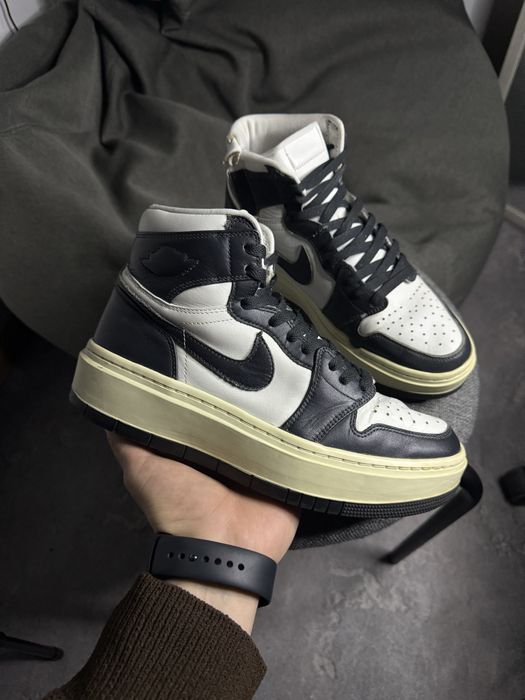 Оригінальні кросівки AIR JORDAN 1 ELEVATE 41 26.5 кроссовки джордан
