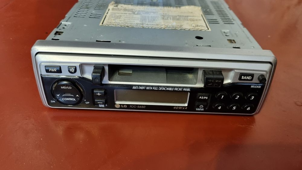 Автомагнитола кассетная LG