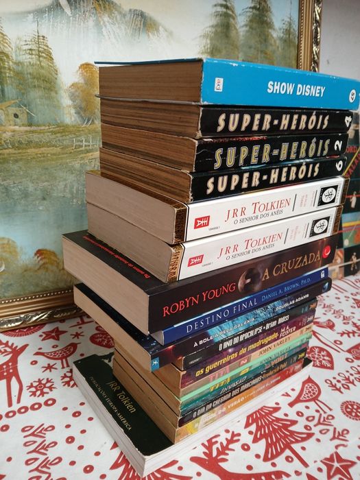 Vários  livros leitura