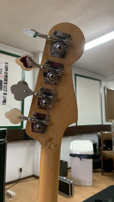 Leworęczna japońska Gitara Basowa Precision Bass Encore E83 P Bass