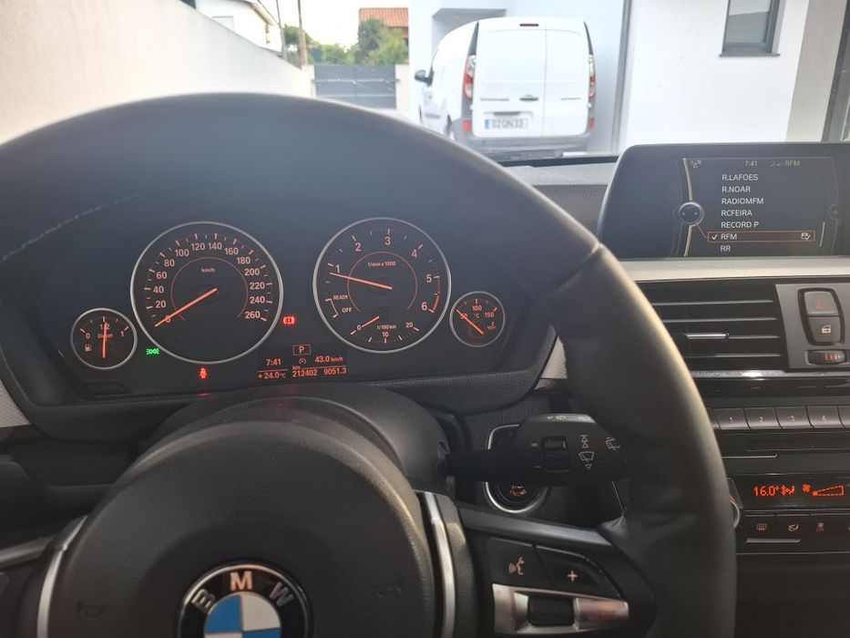 BMW F31 320d pack M Automática 212000km
