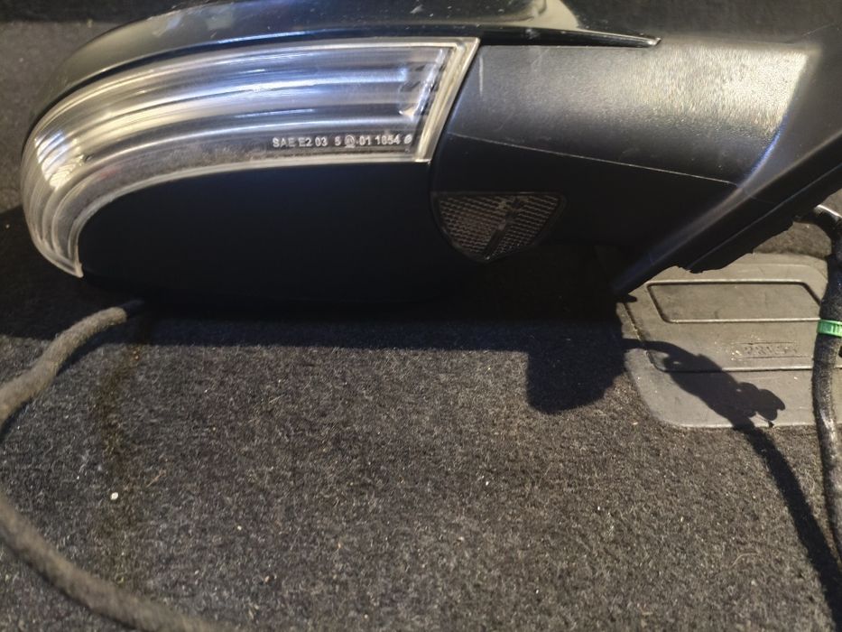 Lusterko zewnętrzne prawe VW Passat B6 L041 Europa 9 pin z doswietleni