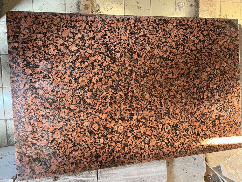 Продам б/в гранітні плити для будинку, дачі