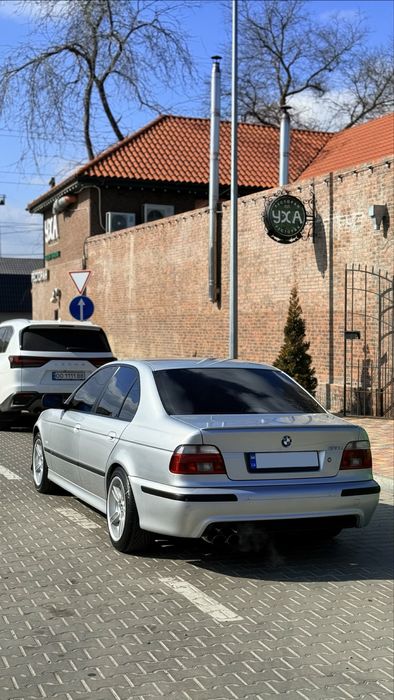 BMW E39 M tech 2001