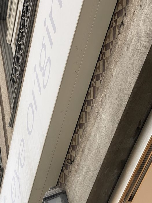 Reclamo luminoso - Excelente estado