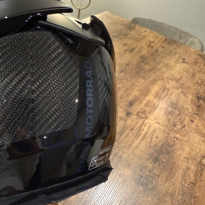 Capacete BMW System 7 Carbon Evo