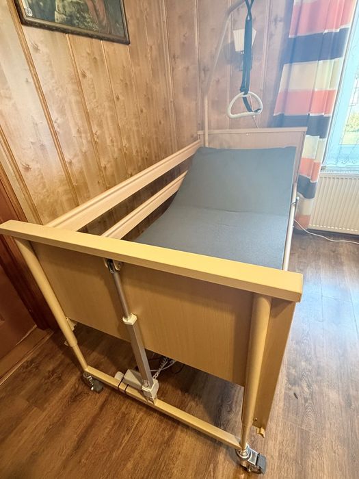 Łóżko rehabilitacyjne elektryczne