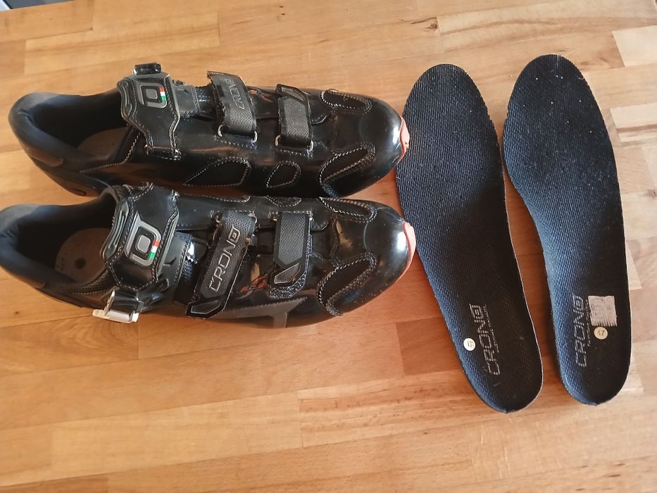 Buty kolarskie  Crono carbon nr 47, spd