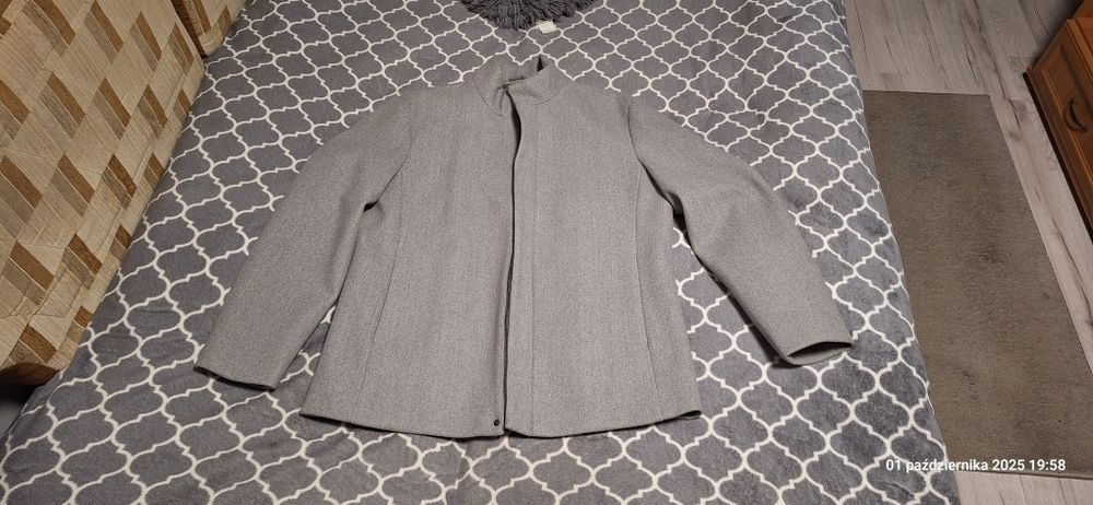 Sprzedam płaszcz męski
